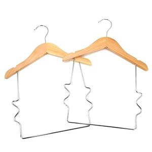 实木防滑防刮一体式衣架，适用于儿童服装店、婴儿及儿童连体衣、衣柜和超市使用 - Product Image 4