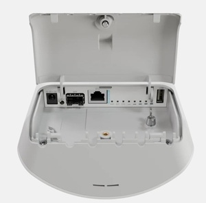 Mikrotik MANTBox Ax 15s WiFi 6 Punto de Acceso Exterior de Doble Banda con Antena Sectorial de 15dBi, 2.5G SFP PoE, Router L22UGS-5HaxD2HaxD-15S - Product Image 3