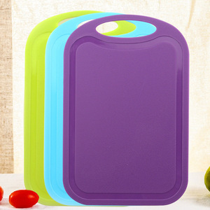 Tabla de cortar frutas de plástico, herramienta de cocina pequeña y ligera, material PP para preparación de alimentos para bebés - Product Image 3