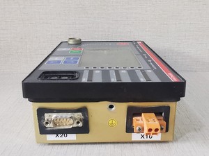 Unidad HMI REF542PLUS 750090802D con abolladuras en la pantalla PLC - Product Image 6