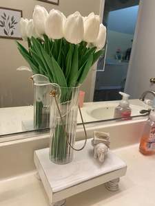 Soporte de Pedestal Clásico Multifuncional para Baño, Exhibición Ecológica Blanca con Tamaño Personalizable - Product Image 4