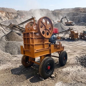 Concasseur de pierres d'une capacité de 20 tonnes par heure avec moteur inclus - Product Image 1