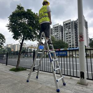 Petite échelle <span class=keywords><strong>de</strong></span> plate-forme <span class=keywords><strong>de</strong></span> travail géante à forte charge télescopique pliante en alliage d'aluminium épaissi antidérapant pour le ménage - Product Image 5