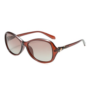 Nuevas Gafas de Sol Ovaladas Personalizadas Estilo Europeo Americano, Clásicas para Mamá, Protección UV400, Polarizadas, para Conducir y Viajar, HD - Product Image 3