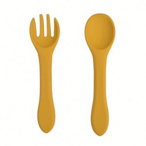 Cuchara y Tenedor Redondos y Suaves de Silicona de Grado Alimenticio, Ecológicos, Libres de BPA, con Logotipo Personalizado Moderno, para la Alimentación de Niños - Product Image 4