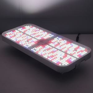 Lampes de croissance pour plantes LED à spectre complet rose UV SMD2835 300W à haute efficacité énergétique avec minuterie pour applications horticultrales en serre - Product Image 5