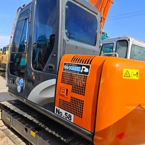 Excavatrice à chenilles Hitachi ZX70 de 7 tonnes, très demandée, 95% neuve, conforme aux normes CE/EPA, avec moteur, boîte de vitesses et pompe à engrenages. - Product Image 3
