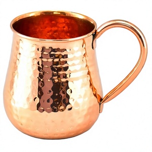 Taza de mula de Moscú de cobre sólido, Etiqueta Privada en línea, con mango de cobre martillado por acentos Axiom para el hogar - Product Image 1