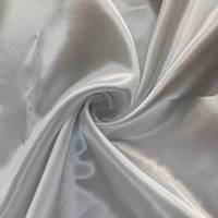 Vente en gros de tissu en polyester respirant et confortable, tissus en soie satinée pour robes