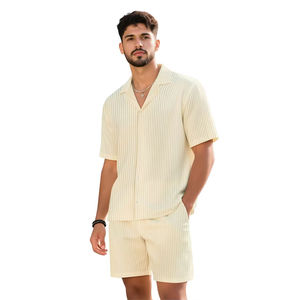 Ensemble d'été 2 pièces rayé pour hommes, personnalisable avec logo, chemise décontractée à col cubain et short, tenue de loisirs en gros - Product Image 4
