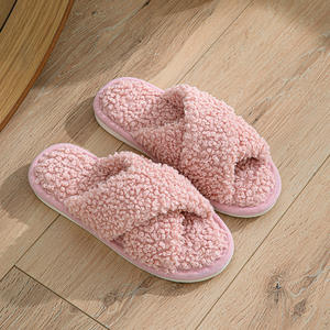 Chaussons d'hiver en peluche pour femmes avec brides croisées, confortables, en fourrure douce, semelle en PVC, doublure en coton pour usage domestique, automne/hiver, vente en gros - Product Image 6