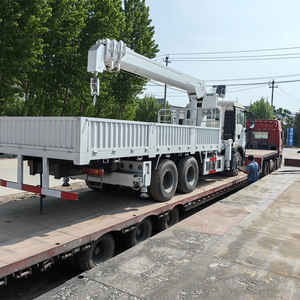 شاحنة سينوتراك هوو 6×4 مع رافعة 10 طن، رافعة هيدروليكية مثبتة على الشاحنة، رافعات شاحنات مستعملة للبيع - Product Image 5