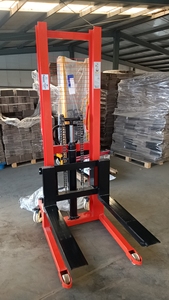 Handmatige Heftruck 1ton 2 Ton 3ton Reach <span class=keywords><strong>Stacker</strong></span> Zelfladende Handmatige Stapelaar Vorkheftruck - Product Image 6