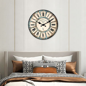 Horloge murale rustique vintage <span class=keywords><strong>Paris</strong></span> 1979 avec chiffres romains pour la décoration de la maison de campagne française, salon, chambre à coucher - Product Image 3