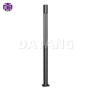 Lampadaire LED extérieur contemporain et étanche pour l'éclairage des rues, des places, des campus, des centres de villégiature et des aménagements paysagers - En vente - Product Image 2