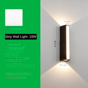Lámpara de pared moderna con energía solar para exteriores, tira impermeable IP65 de aluminio negro, cuerpo de PC de 3000K, Base de acero inoxidable para uso en el jardín - Product Image 5