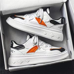 Piccole scarpe bianche estive da uomo in pelle traspirante con suola spessa versione coreana giovanile di tutti gli sport Casual - Product Image 4