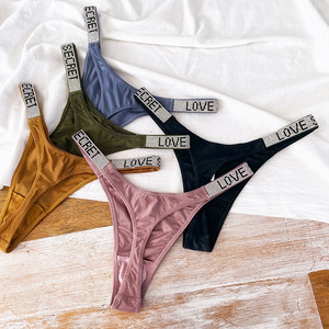 Slip Sexy con Logo Personalizzato in Strass, Mutandine a Vita Bassa con Diamanti Colorati, Perizoma <span class=keywords><strong>di</strong></span> Design - Product Image 2