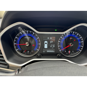 Auto YT Geely Gx3 Pro 2023 2021 1.5L 5MT Manual 2WD SUV Pequeño de Gasolina Usado Livan X3 Pro para Egipto con Asiento de Cuero - Product Image 6