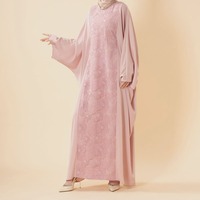 Robe Abaya de Luxe Brodé de Rubans 3D à Manches Chauve-Souris pour Femmes Musulmanes, Coupe Ample Modeste d'Été avec Ceinture Ajustable – Vente en Gros
