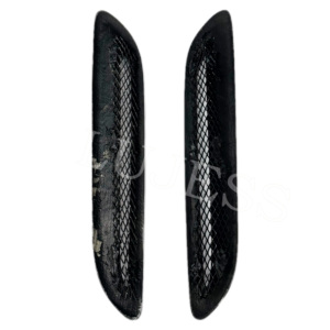 Calandre de capot en fibre de verre neuve pour Continental GT, ce produit nécessite que le client réalise la découpe du capot de la voiture par lui-même. - Product Image 5