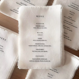 قائمة طعام مطبوعة حسب الطلب للفنادق والحانات، من الكتان الطبيعي العضوي الفرنسي مع حواف مهدبة، 100% كتان قطني لدعوات حفلات الزفاف - Product Image 1