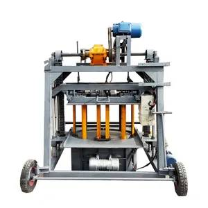 Machine électrique de fabrication de murs de soutènement écologiques en béton Machine de moulage de trous d'homme pour l'inspection de briques et de ciment