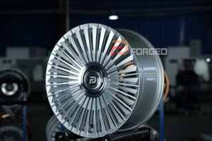 Jantes forgées de luxe personnalisées pour <span class=keywords><strong>Bentley</strong></span> <span class=keywords><strong>Continental</strong></span> <span class=keywords><strong>GT</strong></span> Flying Spur Bentayga Mulsanne Batur Bacalar Land Rover Rolls Royce BENZ - Product Image 3