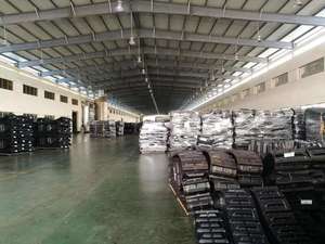 Moissonneuse agricole chenille en caoutchouc 350*90*48 équipement agricole chenille - Product Image 5