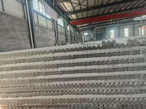 Boîtier de communication personnalisé avec des trous essentiels, tuyaux en nid d'abeille poreux en HDPE au design de fleur de prunier pour le drainage des câbles optiques - Product Image 4