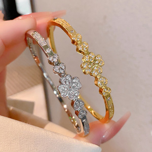 Heart Shaped <b>Bracelet</b> Gold And Silver <b>Copper</b> Jewelry Gift Spring 2025 Yiwu Origin SZ5.19-16 - Product Image 4