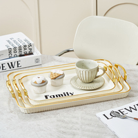 Ensemble de Plateaux 3-en-1 Rotondité pour Table Basse Salon Maison en PET, Assiette à Collation en Plastique Transparent à Bord Doré pour Fruits Secs