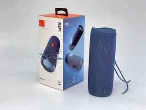 Mini Altavoz Portátil Inalámbrico Bluetooth para Exteriores, Resistente al Agua, con Subwoofer Metálico - Product Image 5