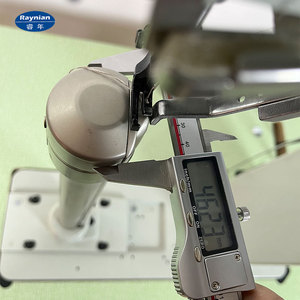Macchina da Cucire Industriale Raynian-8365 per Borse in Pelle, Macchina da Cucire a Colonna Alta per Borse - Product Image 3