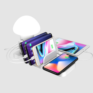 Lámpara LED con Forma de Hongo, Base de Carga USB Múltiple Qc3.0, Carga Rápida Inalámbrica para Teléfono y Tableta - Product Image 1