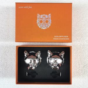 Ambientador de coche de lujo con cabezas dobles de Bullydog Perfume de Clip de ventilación de plástico personalizado con gafas Perfume de coche estilo de lujo - Product Image 3