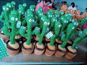 Cactus Électrique Dansant : 120 Chansons, Chantant, Parlant, Enregistre et Répète ce que vous dites - Product Image 4