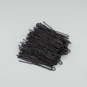 Q & Y 100 pièces/boîte personnalisé de haute qualité 70mm 60mm 50mm pinces à <span class=keywords><strong>cheveux</strong></span> fortes <span class=keywords><strong>noir</strong></span> U forme en vrac épingles à <span class=keywords><strong>cheveux</strong></span> en métal pour chignon Salon - Product Image 4