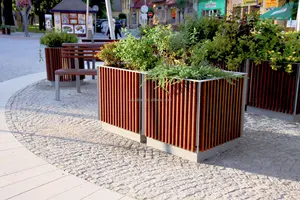 Pots de fleurs et jardinières de jardin surélevés contemporains pour l'aménagement urbain