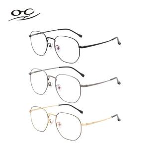 <span class=keywords><strong>Lunettes</strong></span> Titanic à la mode en titane, lot de, <span class=keywords><strong>lunettes</strong></span> optiques polygone irrégulier pour adolescents - Product Image 1