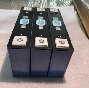 Calb <span class=keywords><strong>3.7v</strong></span> 147ah 150ah כיתה סוללת nmc prismatic <span class=keywords><strong>4000</strong></span> + מחזורים עבור ב-ev/ess הסיטונאי V - Product Image 4