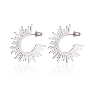 European Style Sun Charm Earrings Minimalist C-shaped Ear <b>Studs</b> Retro Jewelry Women Ins Viral Dainty Earrings Wholesale - Product Image 5