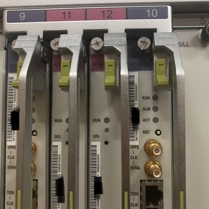 NE8000 M14 03034REK cr8d00e11 1 1-Port 100GE/ 1-Port 200GE CFP2 fiziksel arayüz kartı (PIC) (varsayılan olarak 1 * 100ge'yi etkinleştir) - Product Image 2