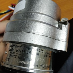 เครื่องตรวจจับก๊าซไวไฟอินฟราเรดฮันนี่เวลล์ รุ่น 2108B 2001N Optima Searchport ผลิตในสหราชอาณาจักร - Product Image 1