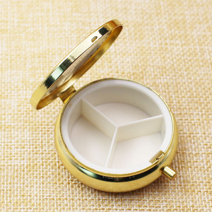 Hộp Đựng Thuốc Bằng Kim Loại Hộp Đựng Thuốc Bằng Kim Loại Trơn Thăng Hoa Nhỏ Ba Ngăn Cao Cấp - Product Image 2