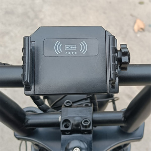 Support de téléphone pour vélo électrique Hosh avec charge sans fil, noir, accessoire pour moto et scooter - Product Image 1