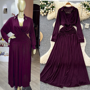 เดรสยาวทรงพลิ้วคอวี ดีไซน์จับจีบช่วงเอว สวยหรูมีสไตล์สำหรับผู้หญิง คอลเลคชั่นใหม่รับฤดูใบไม้ร่วง - Product Image 2