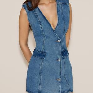 Robe Courte Formelle en Jean Bleu sans Manches à Col en V Profond, Style Décontracté, Collection Été 2025 – Vente en Gros pour Boutiques - Product Image 2