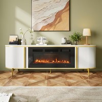Meuble TV électrique cannelé blanc avec foyer pour téléviseurs jusqu'à 85 pouces, console multimédia moderne avec pieds dorés et armoire de rangement