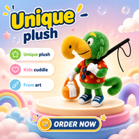 Peluche Mascotte Personnalisée Pêcheur-Araignée, Fabrication OEM/ODM à partir de Dessins, Poupée Oiseau Rembourrée avec Canne à Pêche et Panier, Faible MOQ